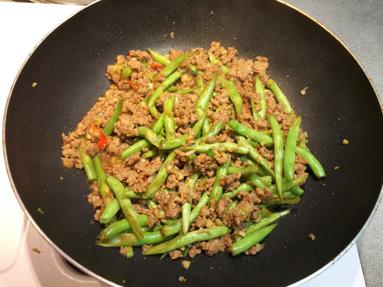 脆炒四季豆肉末步骤15