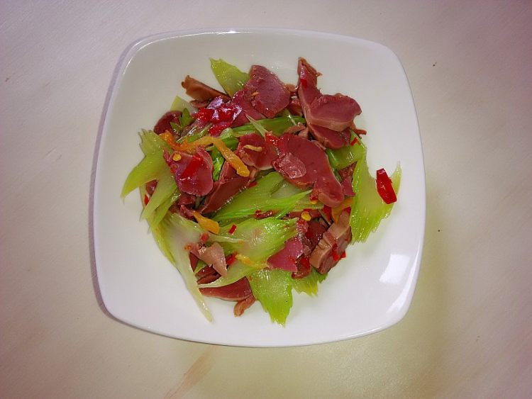仔姜西芹鸭胗步骤10