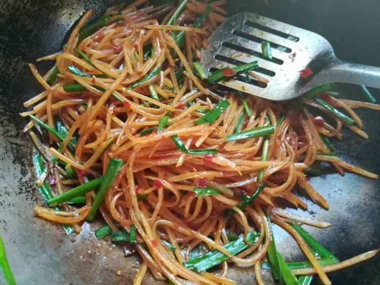 红油土豆丝步骤8
