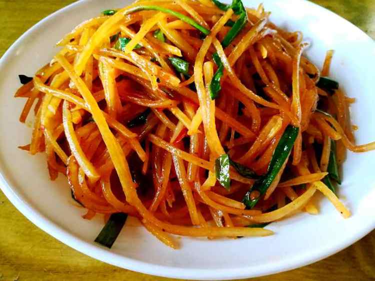 红油土豆丝步骤9