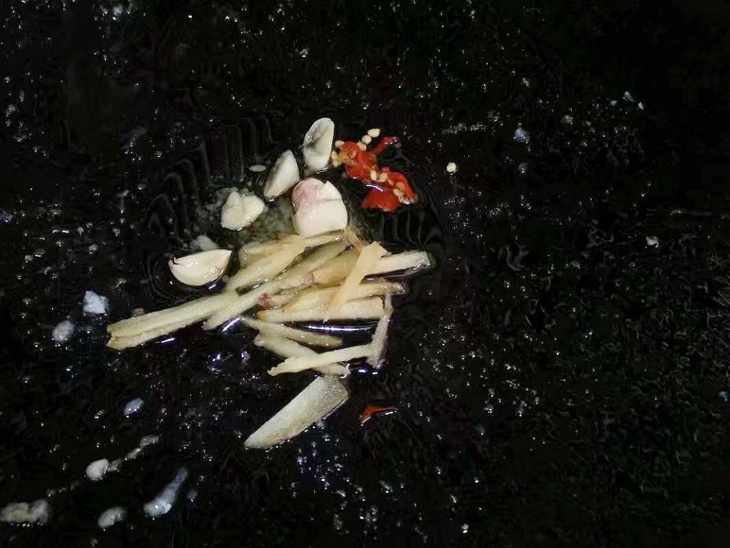 番茄烩鲽鱼片步骤4