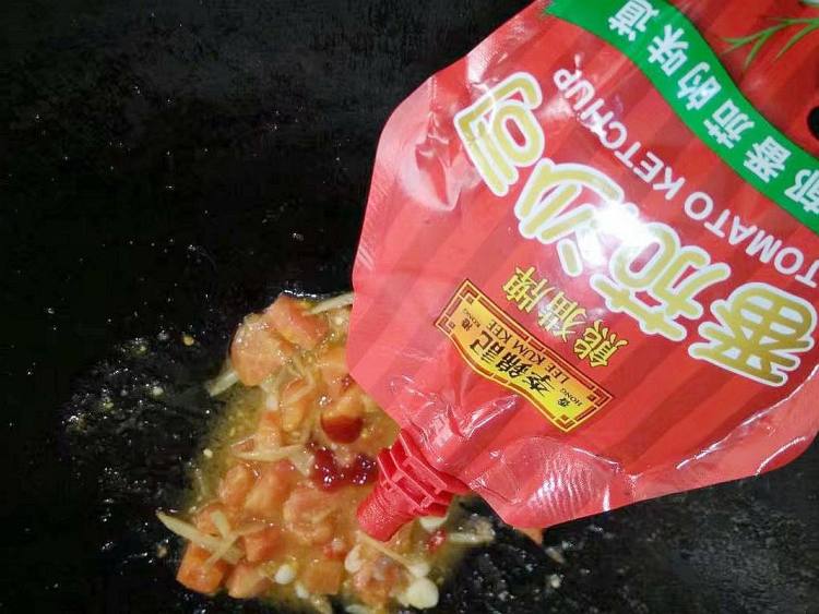 番茄烩鲽鱼片步骤6