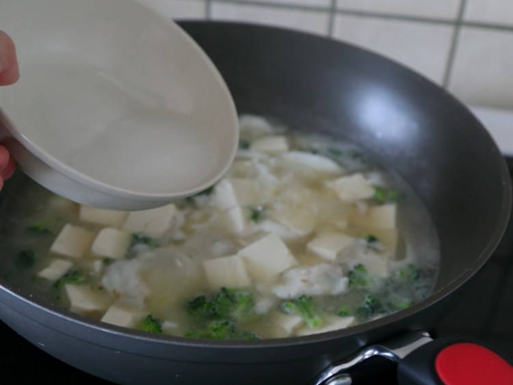 鳕鱼片豆腐羹步骤10