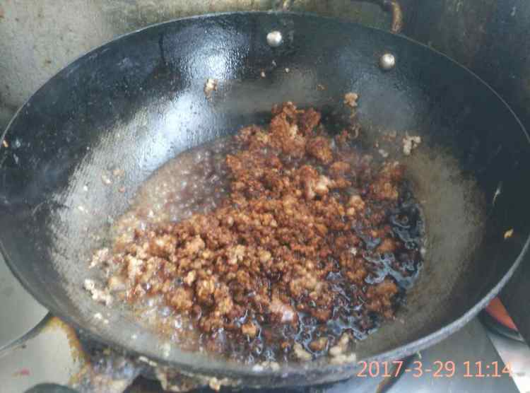 肉末炒蒜苔土豆步骤6