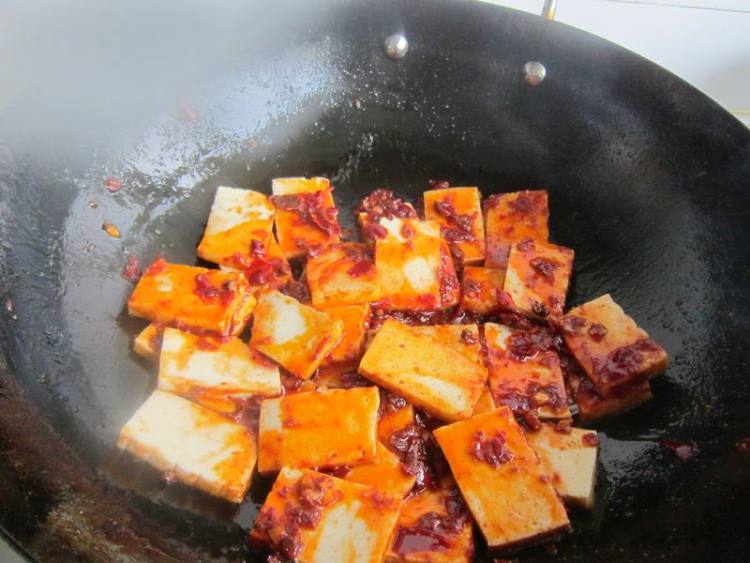 干锅千叶豆腐步骤8