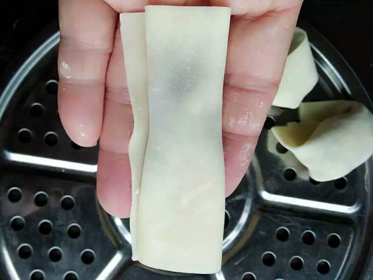 煎抄手步骤6