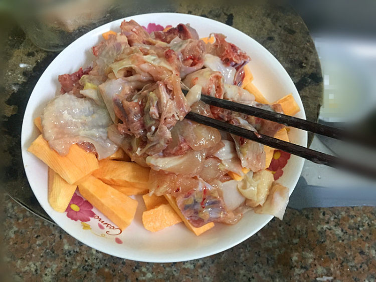 红薯蒸滑鸡步骤5