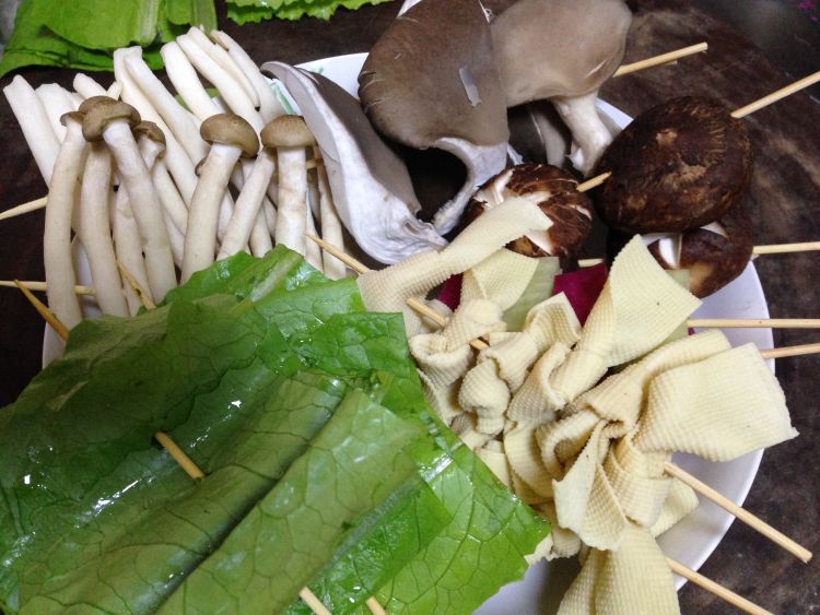 简版串串火锅步骤7