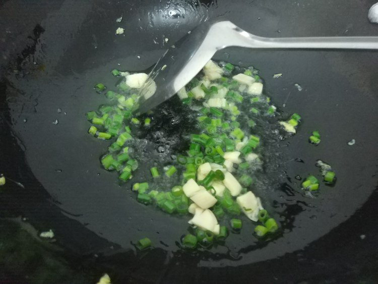 苦瓜炒鸡蛋步骤18