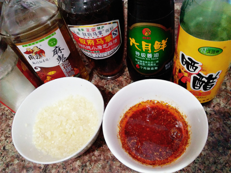 蒜泥凤尾菜步骤9