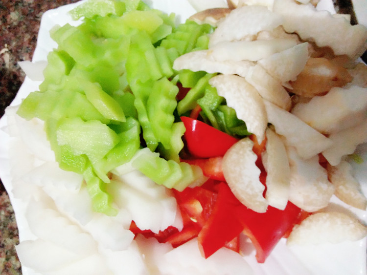干锅蔬菜步骤4