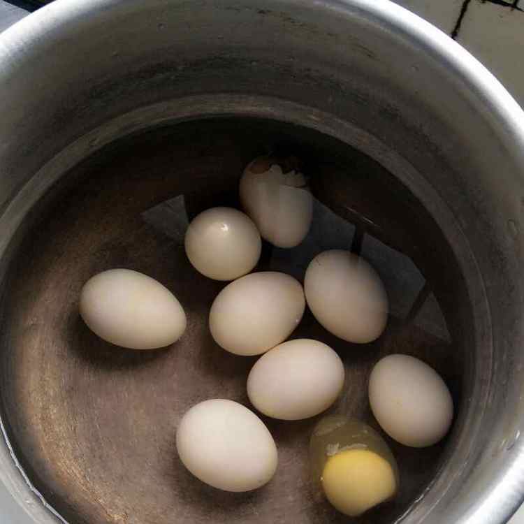 青椒皮蛋步骤2