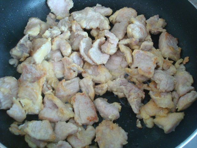肉片炒香菇西葫芦步骤5