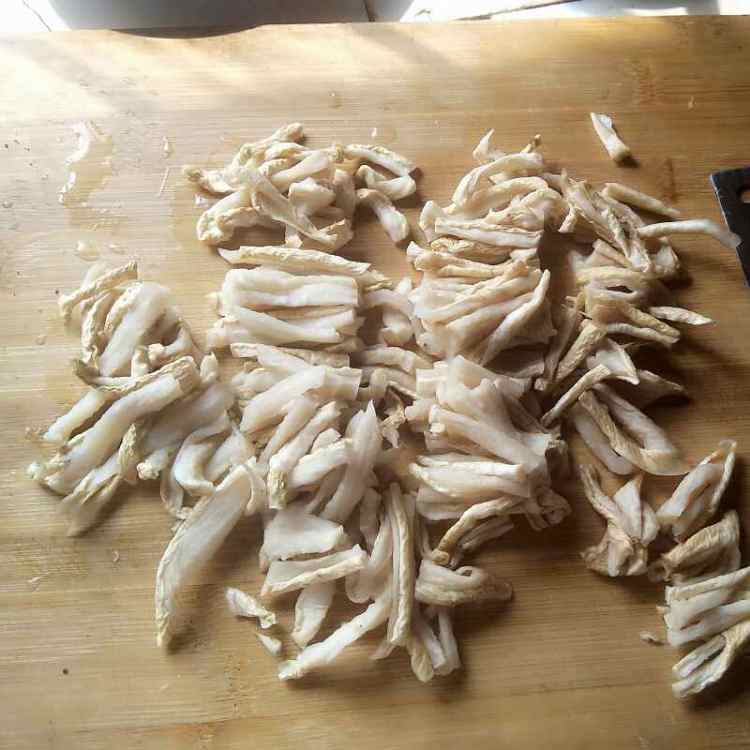 萝卜干烧肉步骤5