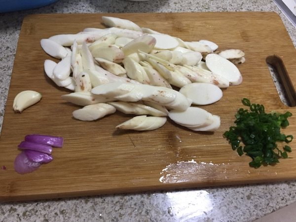 清炒山药步骤2