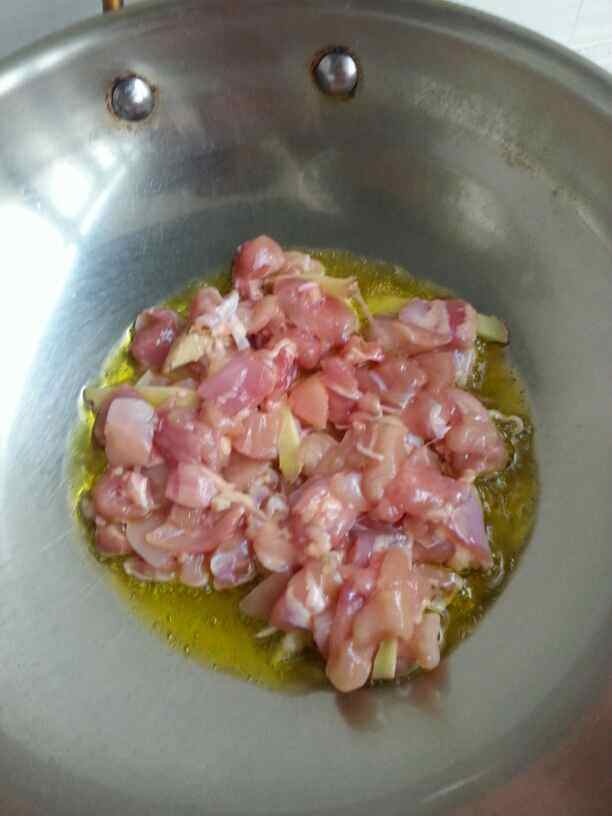 咖喱鸡腿饭步骤4