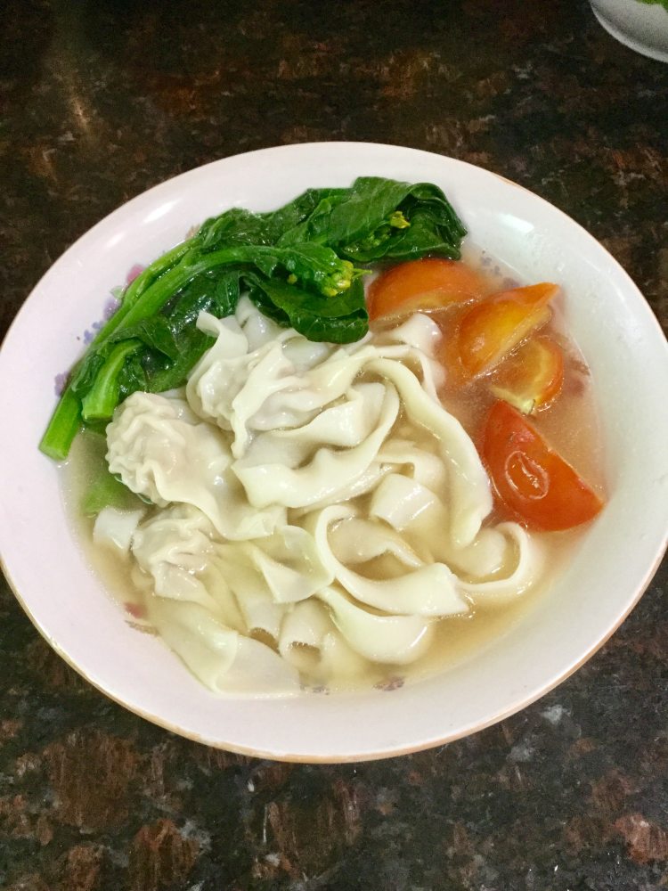 蔬菜云吞面步骤21