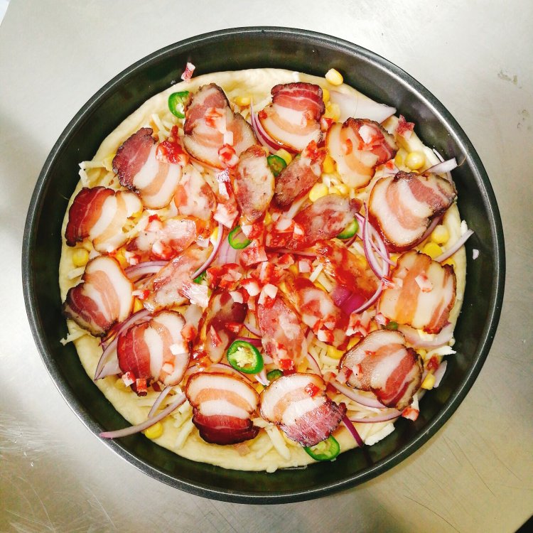腊肉披萨步骤8