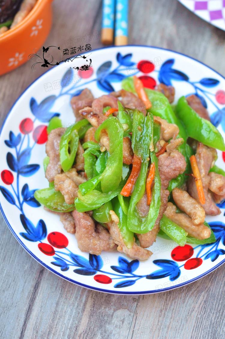尖椒熘肉片步骤7