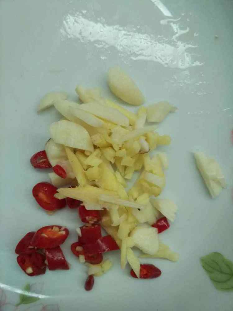 油豆腐烧上海青步骤2
