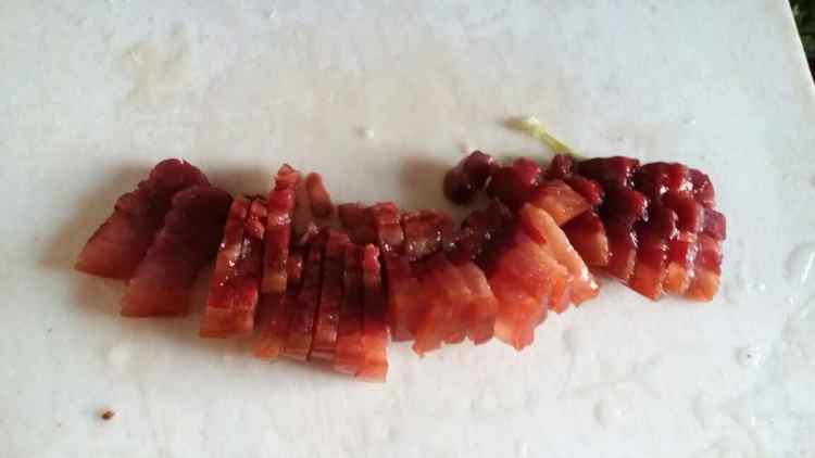 腊肉炒豆干步骤5