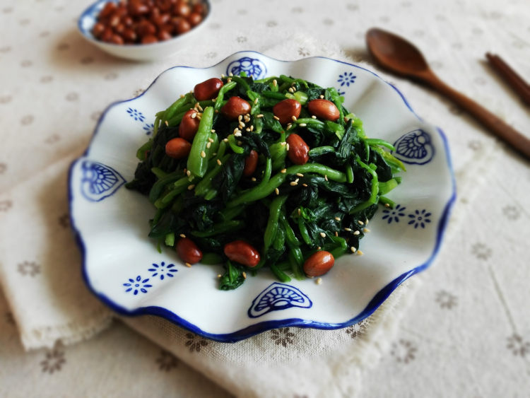 果仁芝麻菠菜步骤10