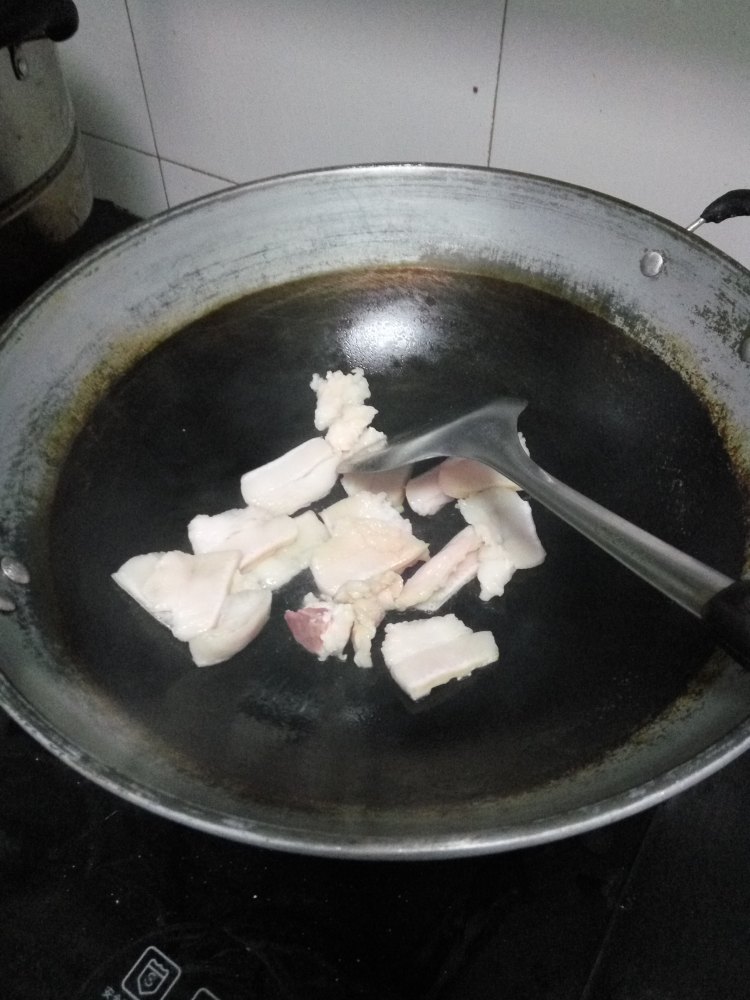 蒜薹肉丝步骤4