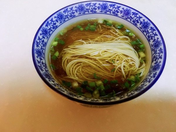 葱油汤面步骤6