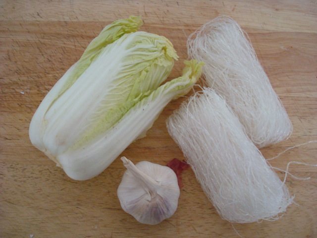 蒜蓉粉丝蒸娃娃菜步骤1