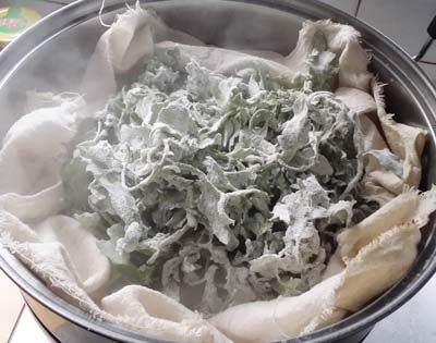 粉蒸荠菜步骤3