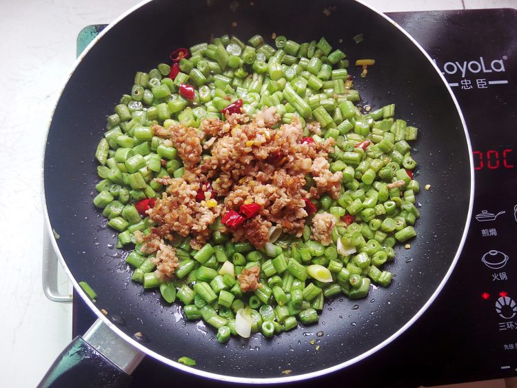 四季豆肉沫步骤6