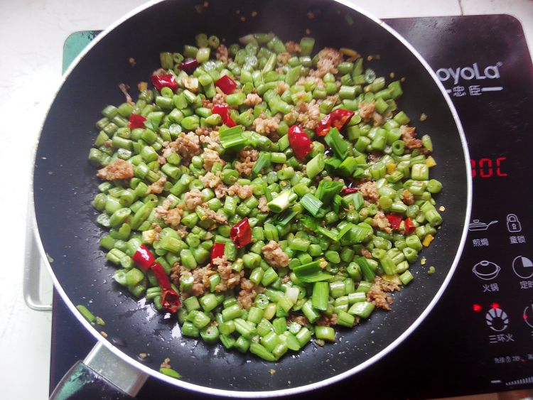 四季豆肉沫步骤7