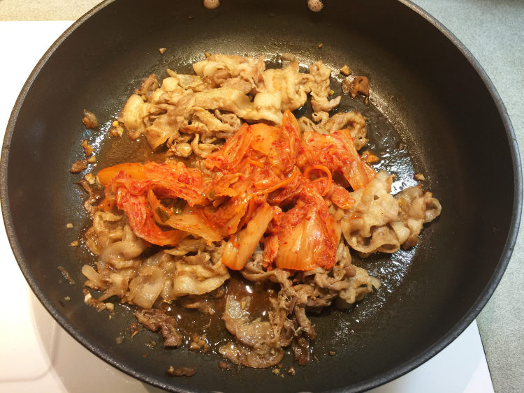 韩式泡菜炒面步骤11