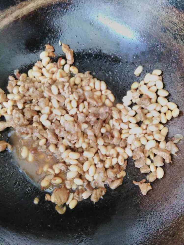 肉沫酱黄豆步骤10