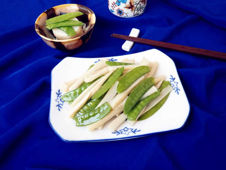 荷兰豆炒竹笋步骤10