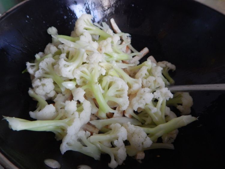 花菜烧豆腐步骤4