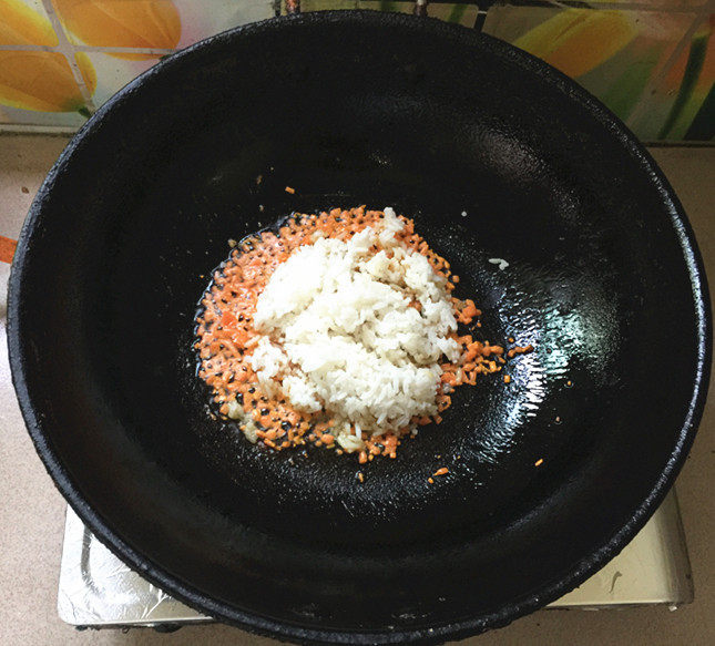 肉松蛋包饭步骤6