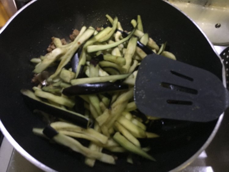 照烧茄子肉末粉丝步骤9