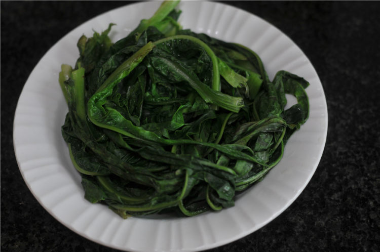 酱香油麦菜步骤2