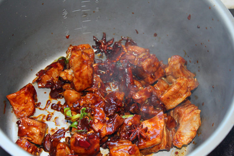 牛肉面步骤7