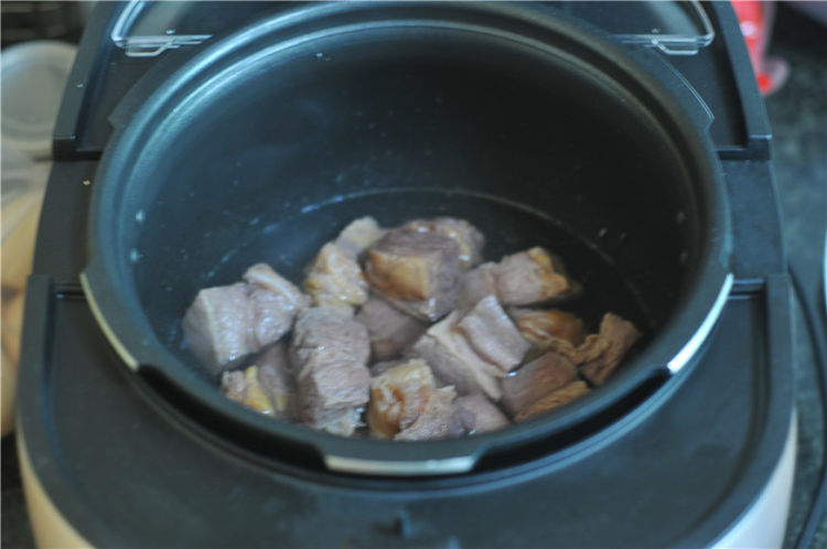 酱香牛腩步骤4