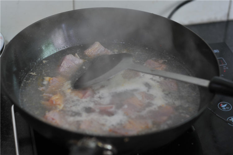酱香牛腩步骤2