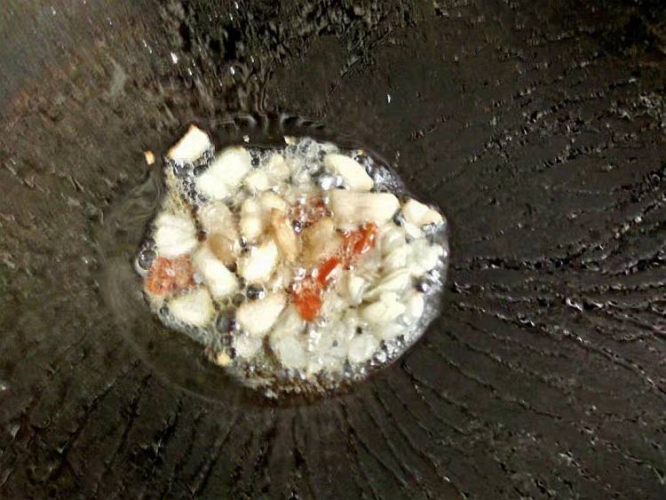 蒜蓉辣炒龙须菜步骤3