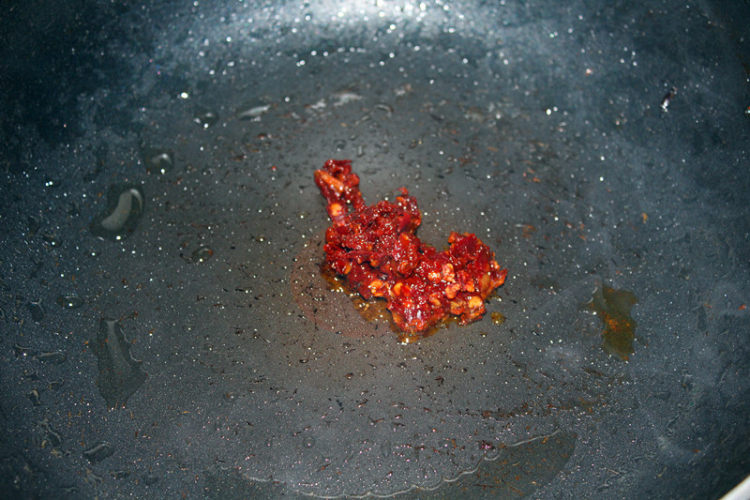 青椒回锅肉步骤7