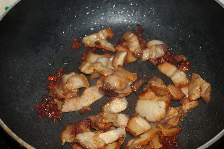 青椒回锅肉步骤8