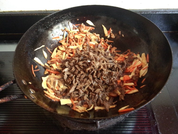 肉丝黑笋干盒子饼步骤7