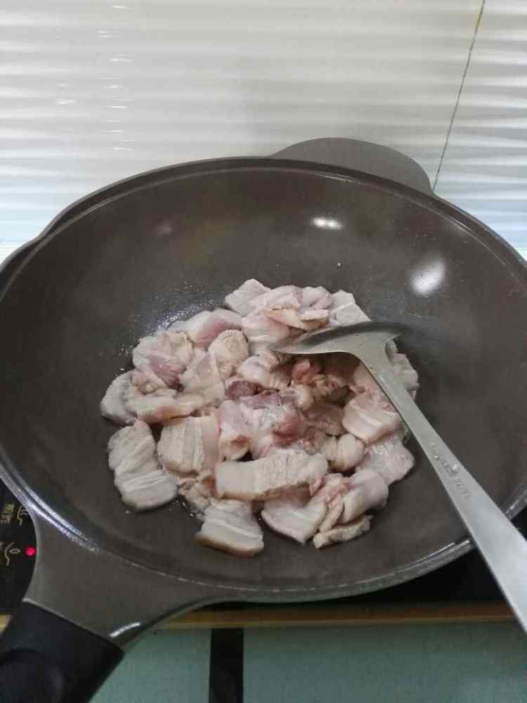 红糟春笋五花肉步骤4