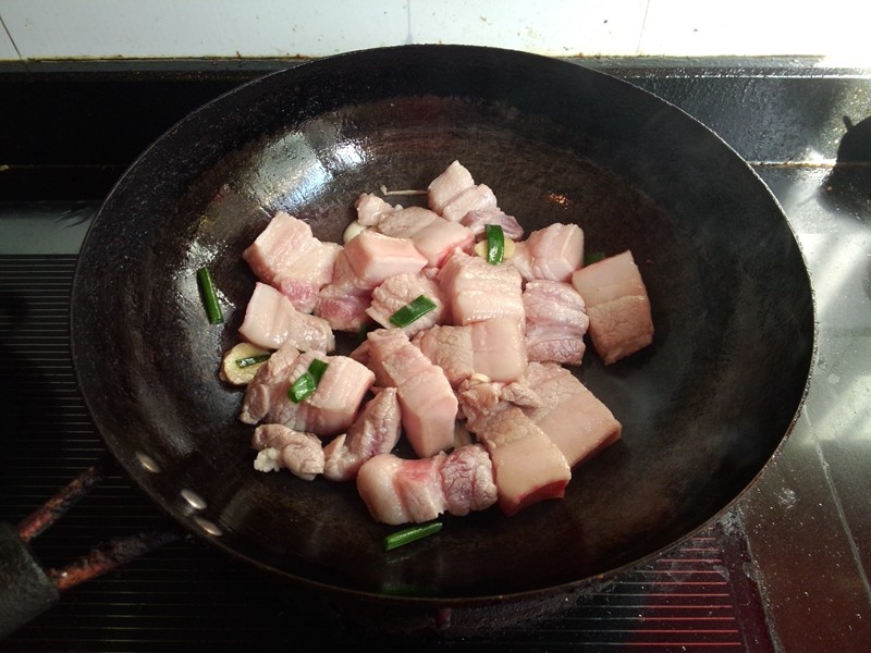 蜜汁红烧肉步骤6