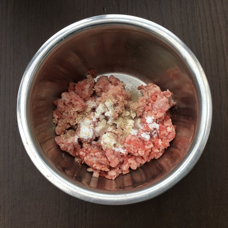 蚕豆瓣蒸肉末步骤3