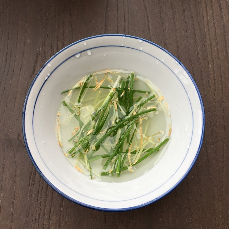 蚕豆瓣蒸肉末步骤1
